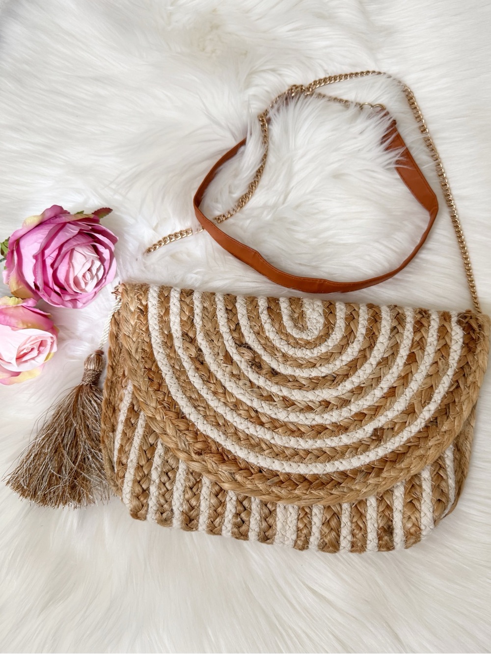 Natural Tan & Cream Woven straw / raffia Tassel Crossbody Bag